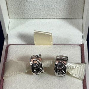 NWOT Pandora Sterling Silver Knotted Hearts Clip Charms Set of 2